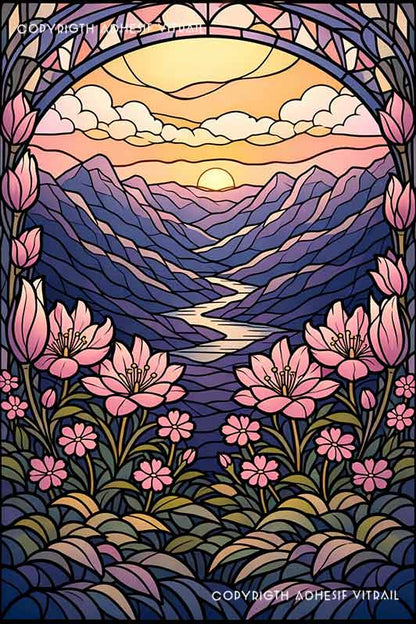 Film adhésif décoratif autocollant d’inspiration vitrail représentant un paysage de montagnes traversé par une rivière au coucher du soleil, encadré de fleurs roses et de feuillages sous une arche décorative
