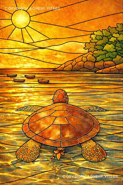 Illustration style vitrail d’une tortue marine nageant dans une mer des Caraïbes au coucher de soleil, avec reflets dorés et île tropicale en arrière-plan.